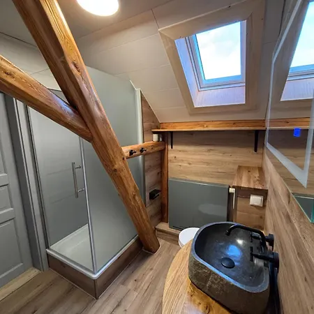 Apartamento Brenner Einchecken Und Wohlfuehlen Langenbernsdorf