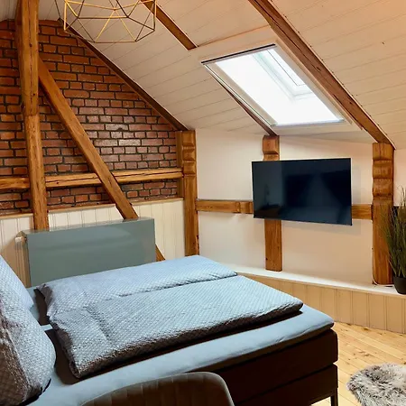 Apartment Brenner Einchecken Und Wohlfuehlen Langenbernsdorf