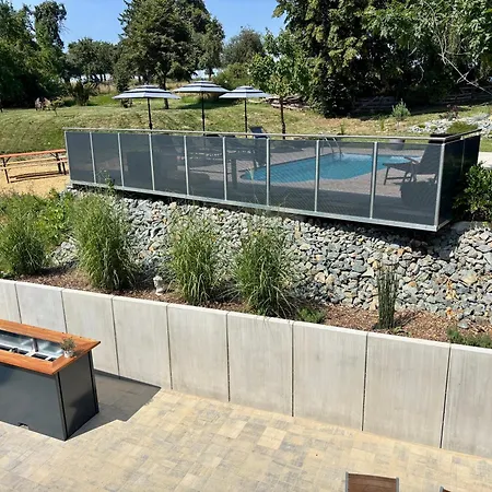 Brenner Einchecken Und Wohlfuehlen Langenbernsdorf