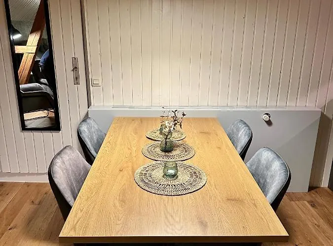 Brenner Einchecken Und Wohlfuehlen Langenbernsdorf